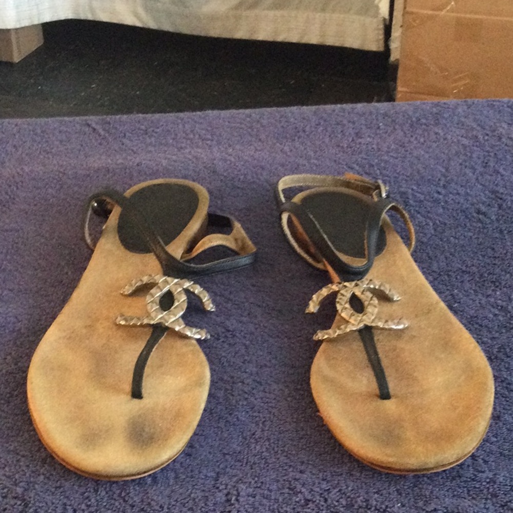 Black and Tan Logo Accent Women's Leather Sandals